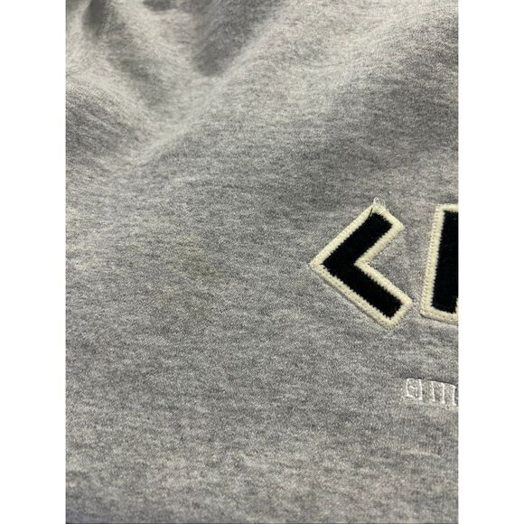 Vintage Caesars Palace Las Vegas Sweatshirt Gray Crewneck Pullover USA Made M - Picture 7 of 10